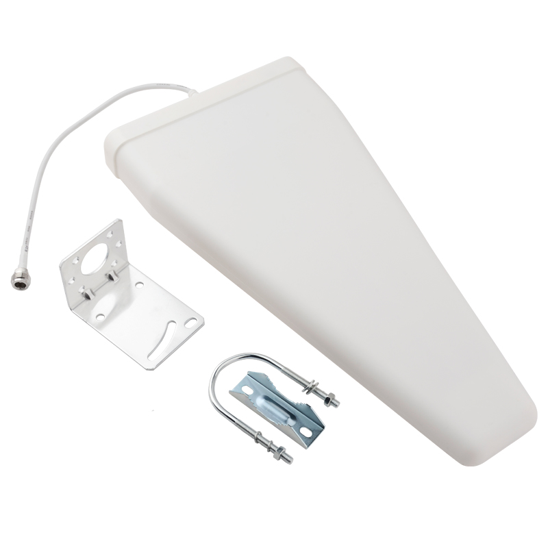  钦北对数周期天线定向接收发射700-3700MHz